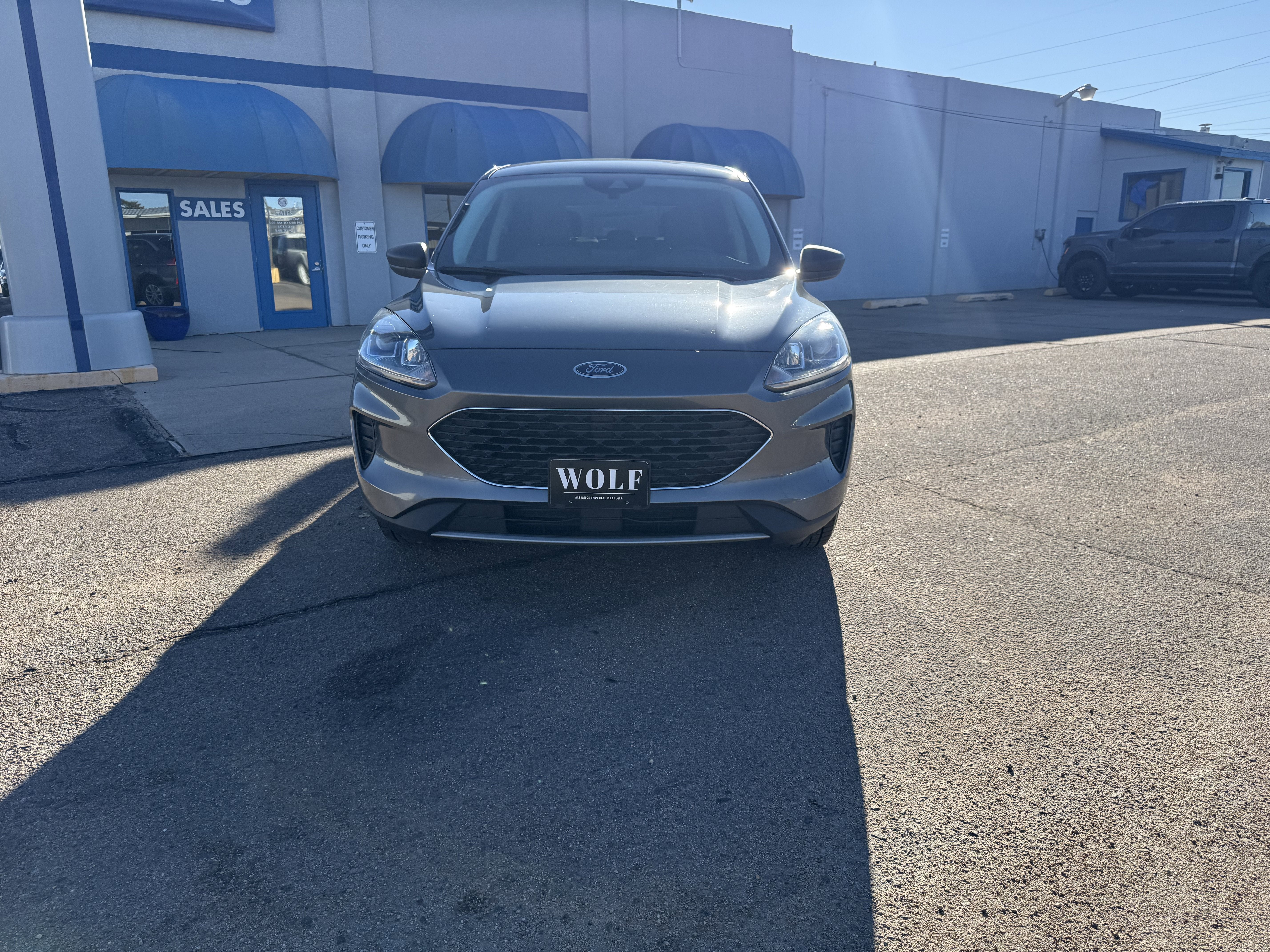 Used 2022 Ford Escape SE with VIN 1FMCU0G63NUA20508 for sale in Ogallala, NE