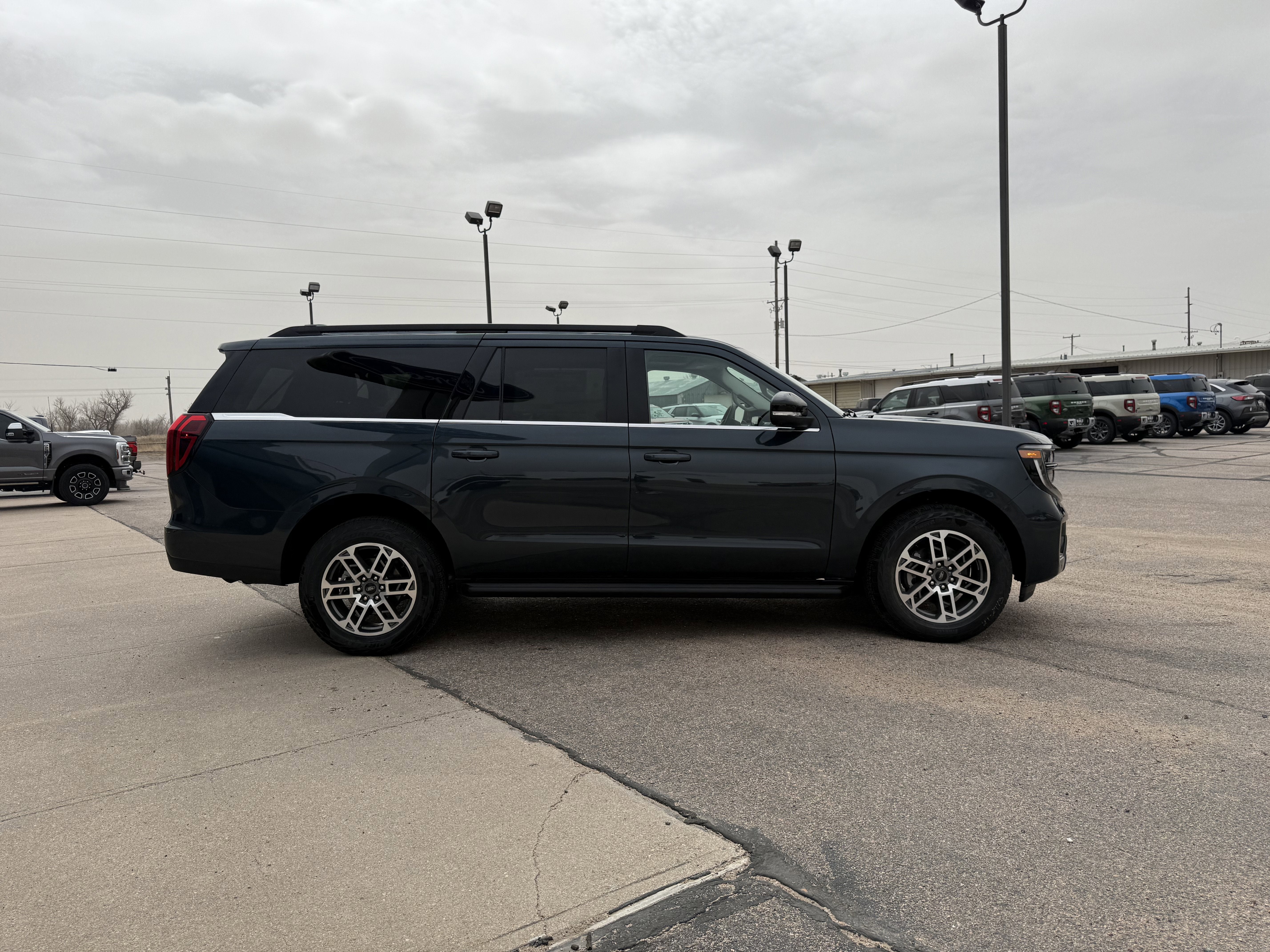 2026 Ford Expedition Max Active