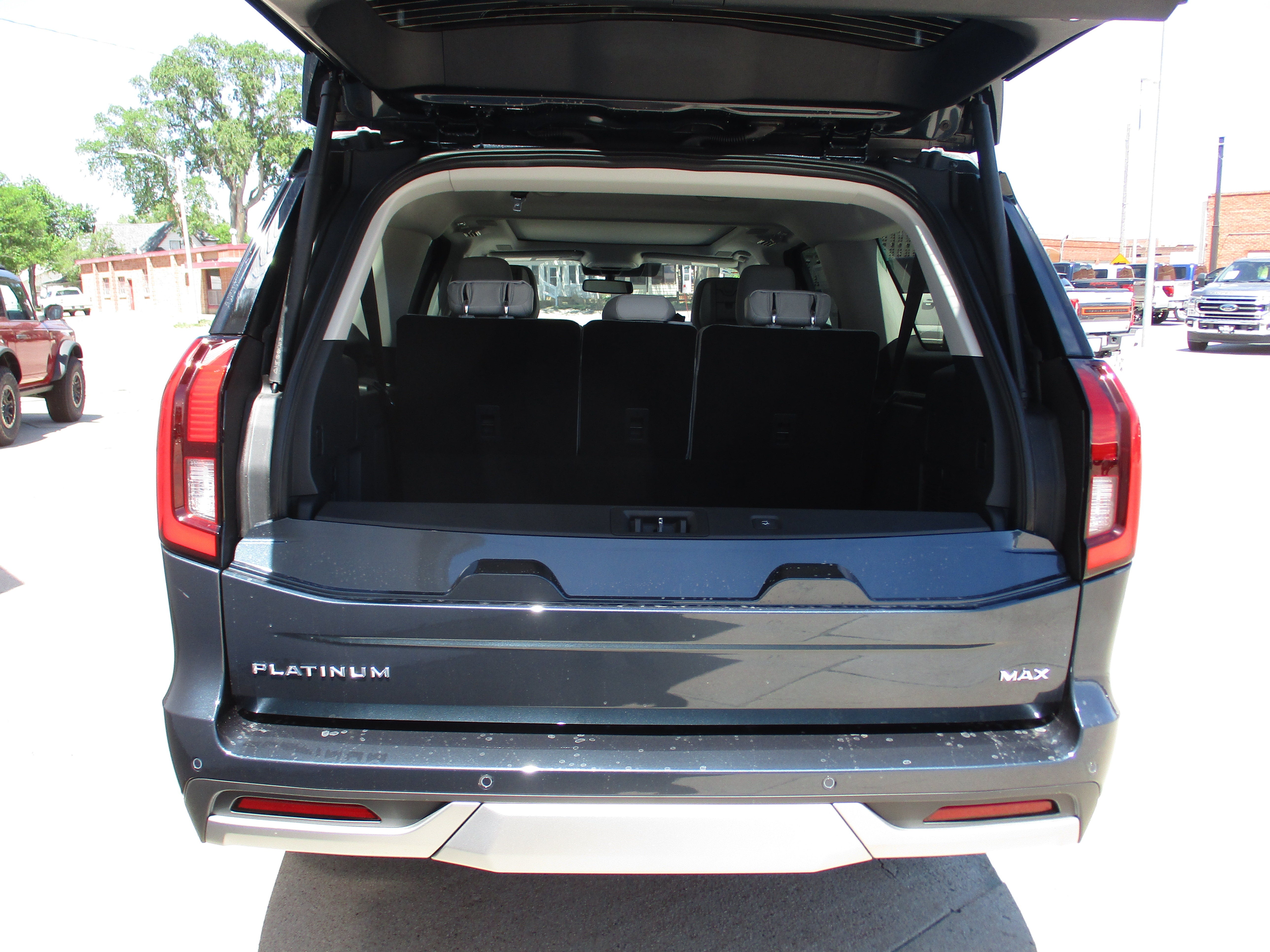 2026 Ford Expedition Max Platinum