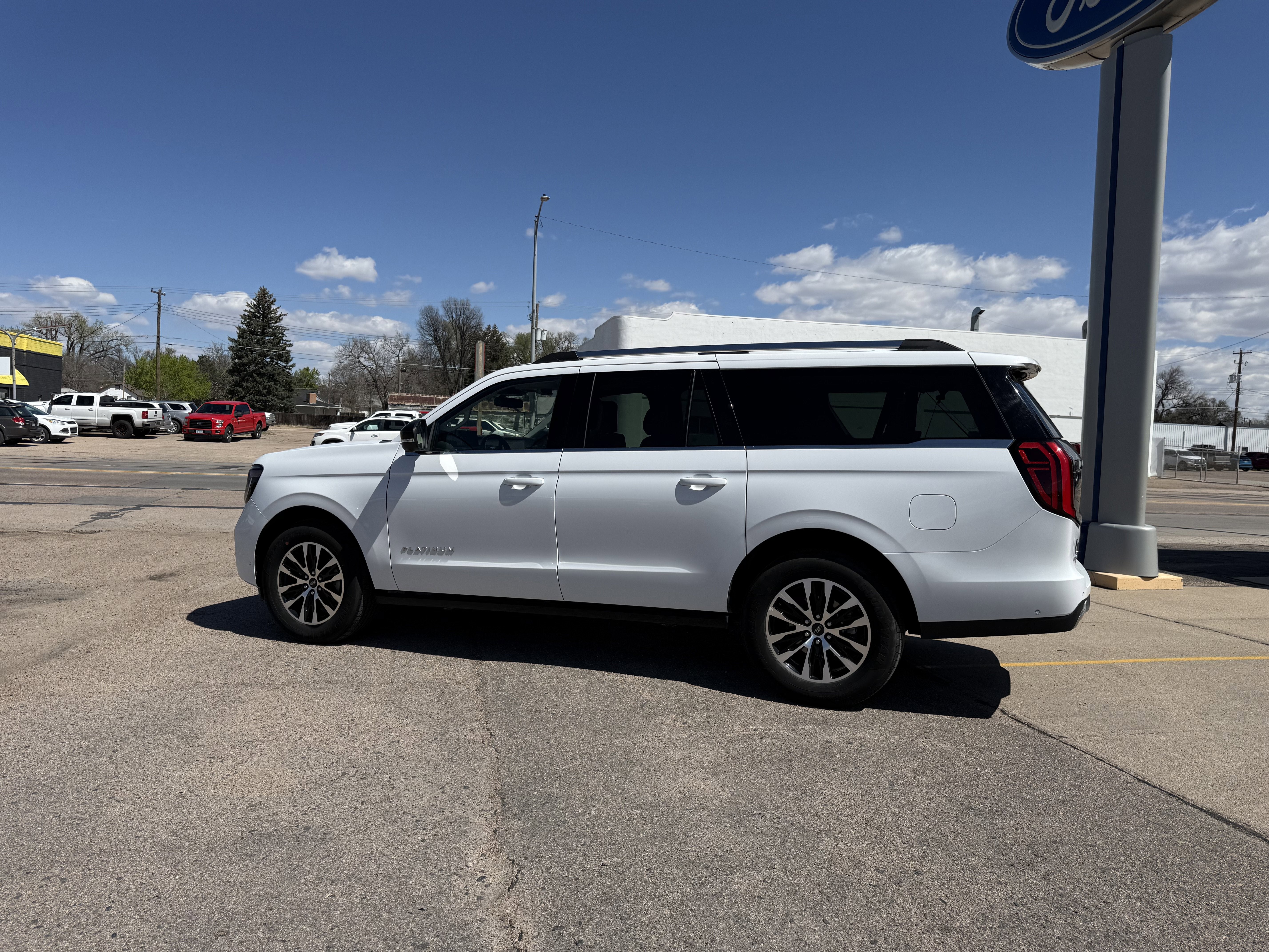 2025 Ford Expedition Max Platinum