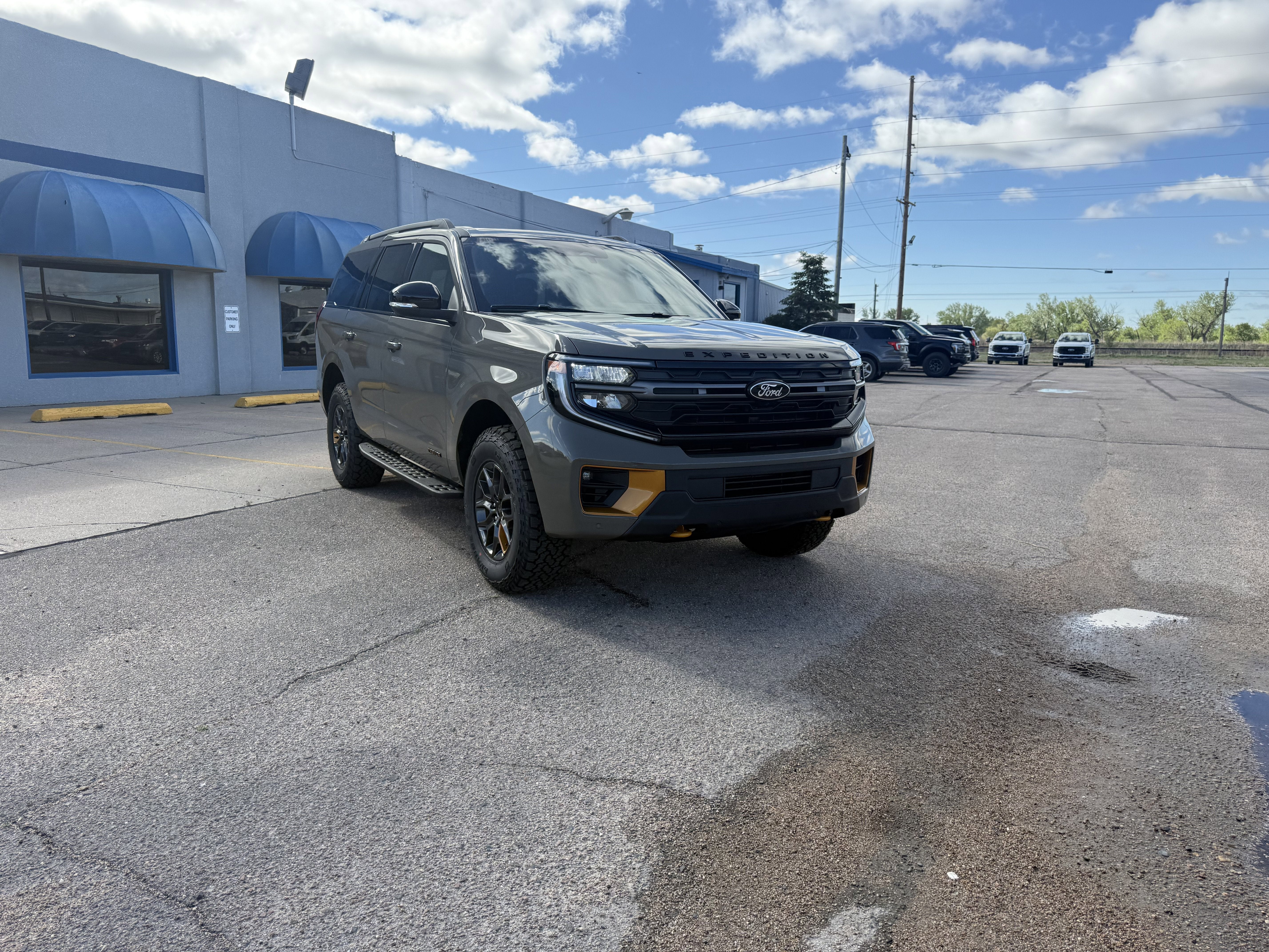 2026 Ford Expedition Tremor
