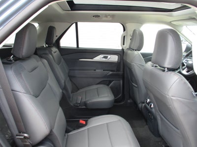 2026 Ford Explorer Active w/200A Pkg