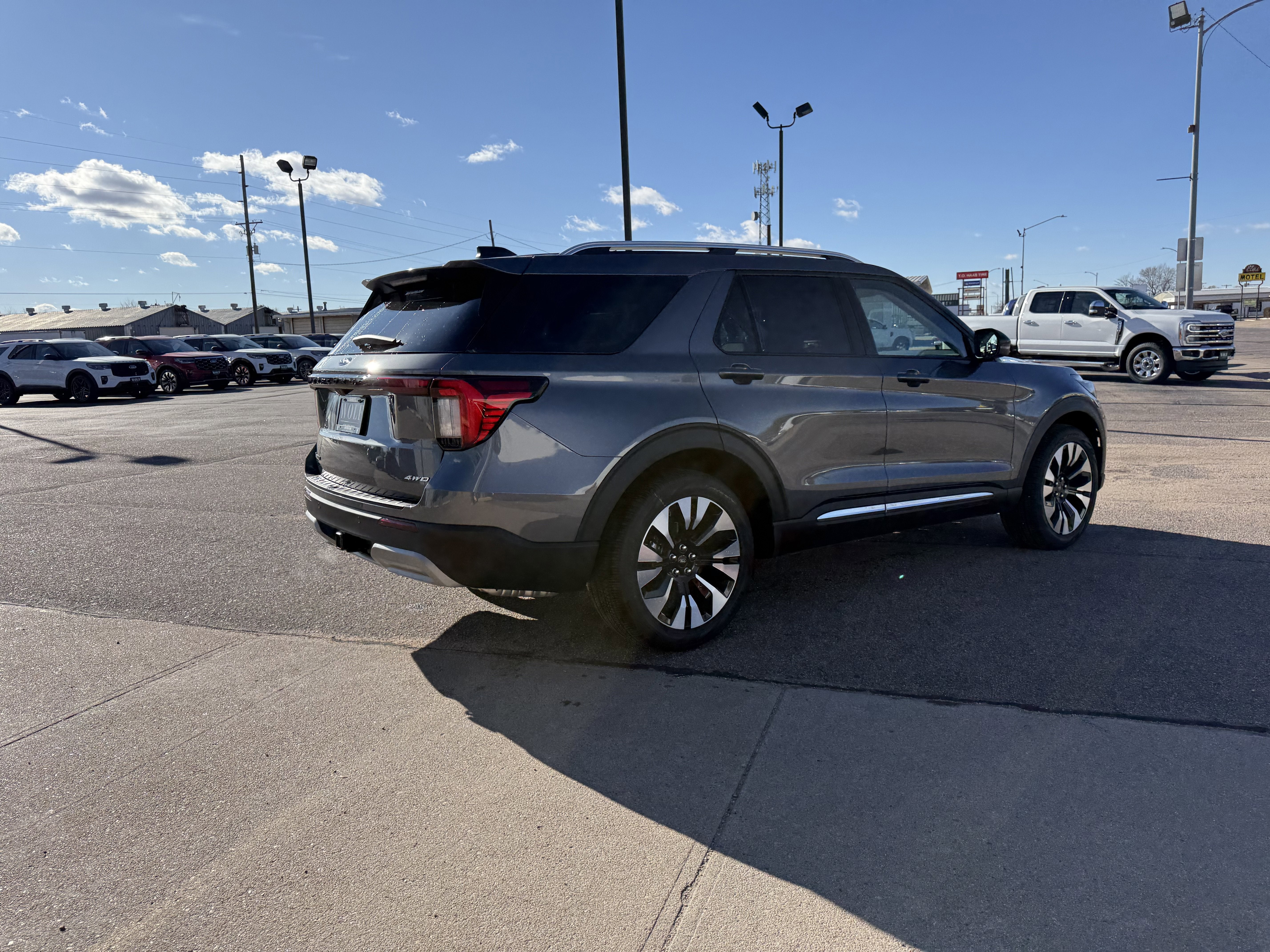 2026 Ford Explorer Platinum