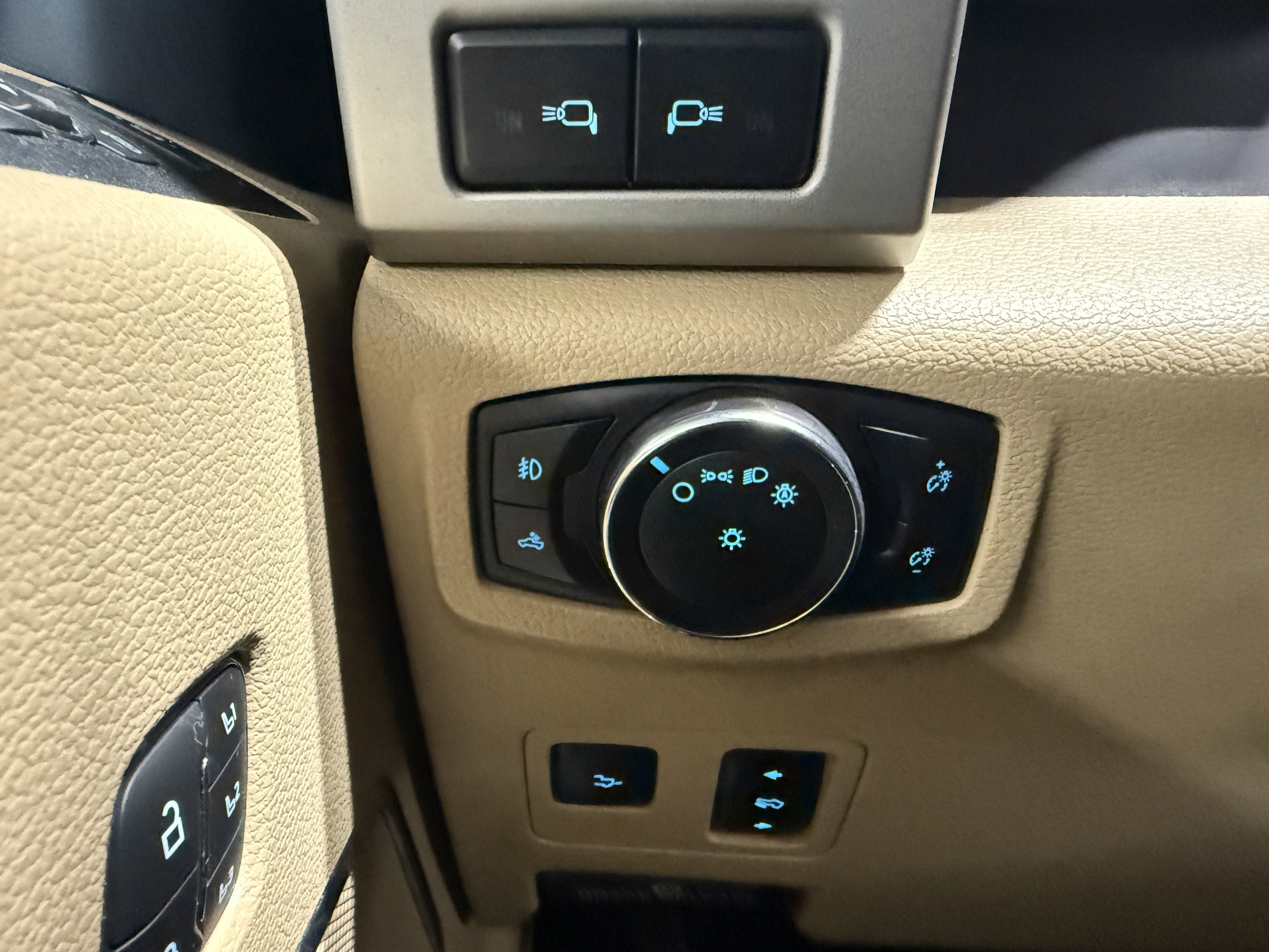 2021 Ford Super Duty F-250 SRW LARI