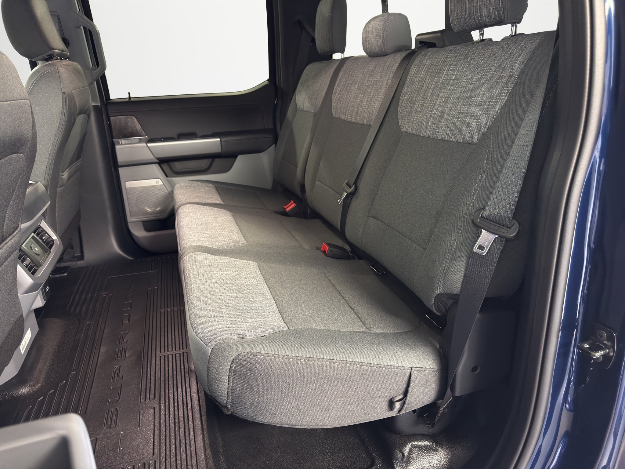 2027 Ford Super Duty F-250 SRW F-250® XLT