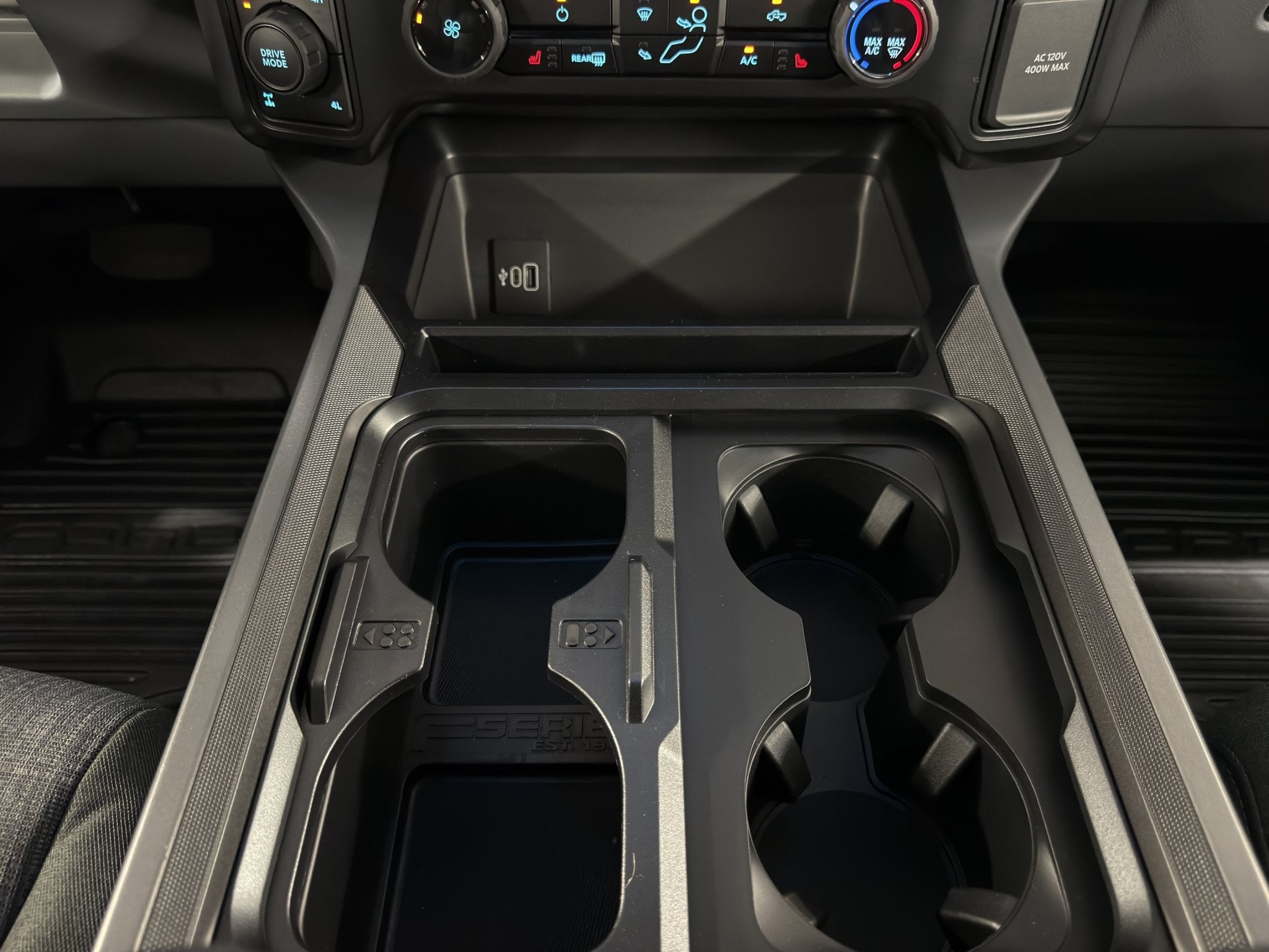 2027 Ford Super Duty F-250 SRW F-250® XLT