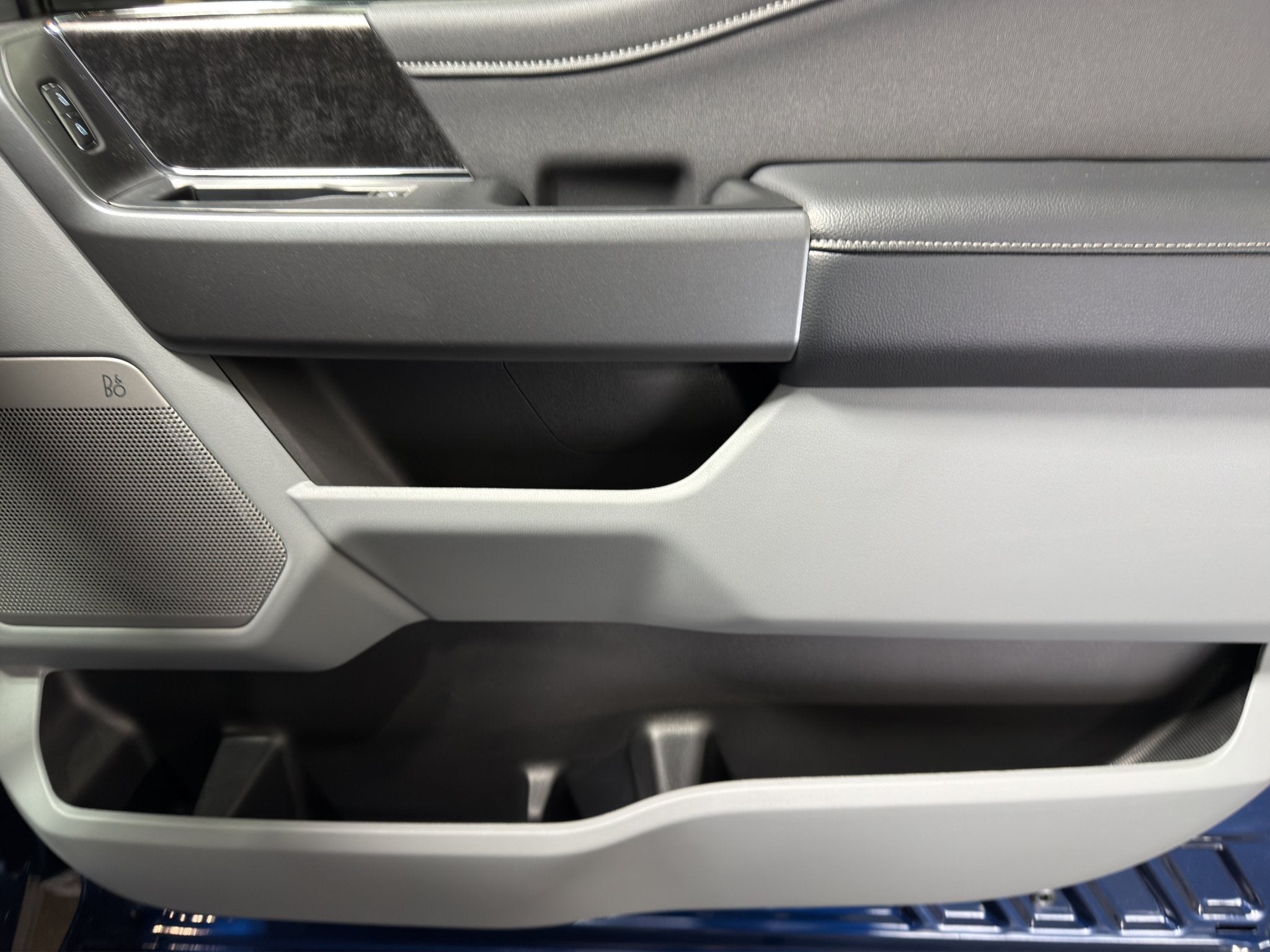 2027 Ford Super Duty F-250 SRW F-250® XLT