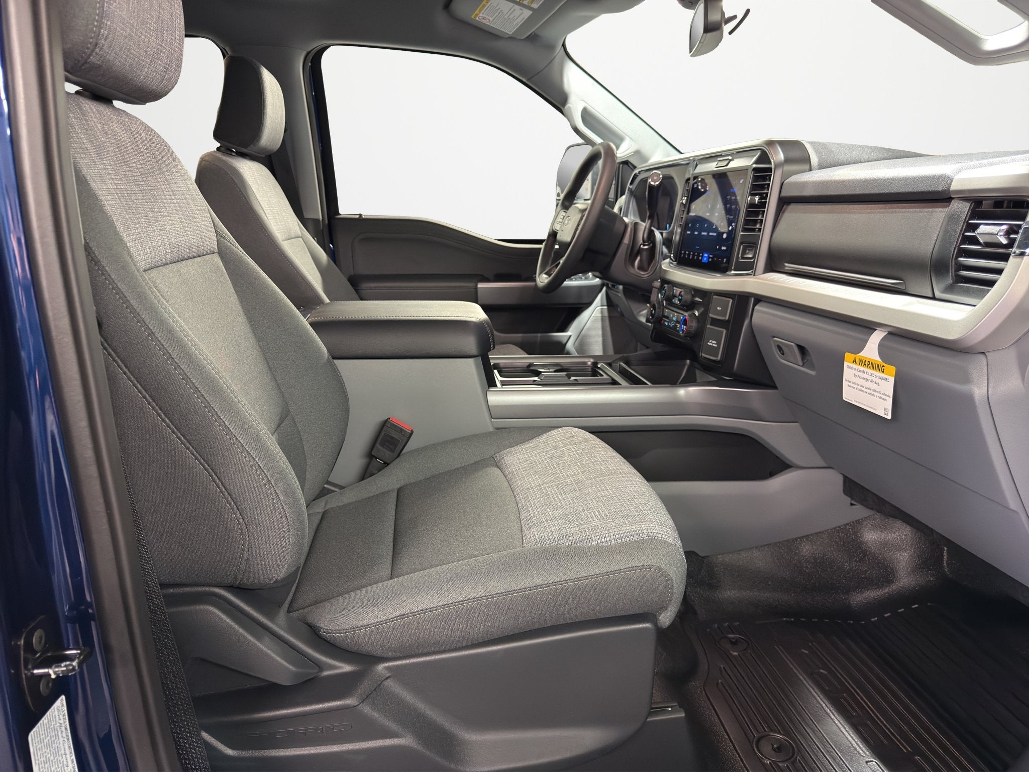 2027 Ford Super Duty F-250 SRW F-250® XLT
