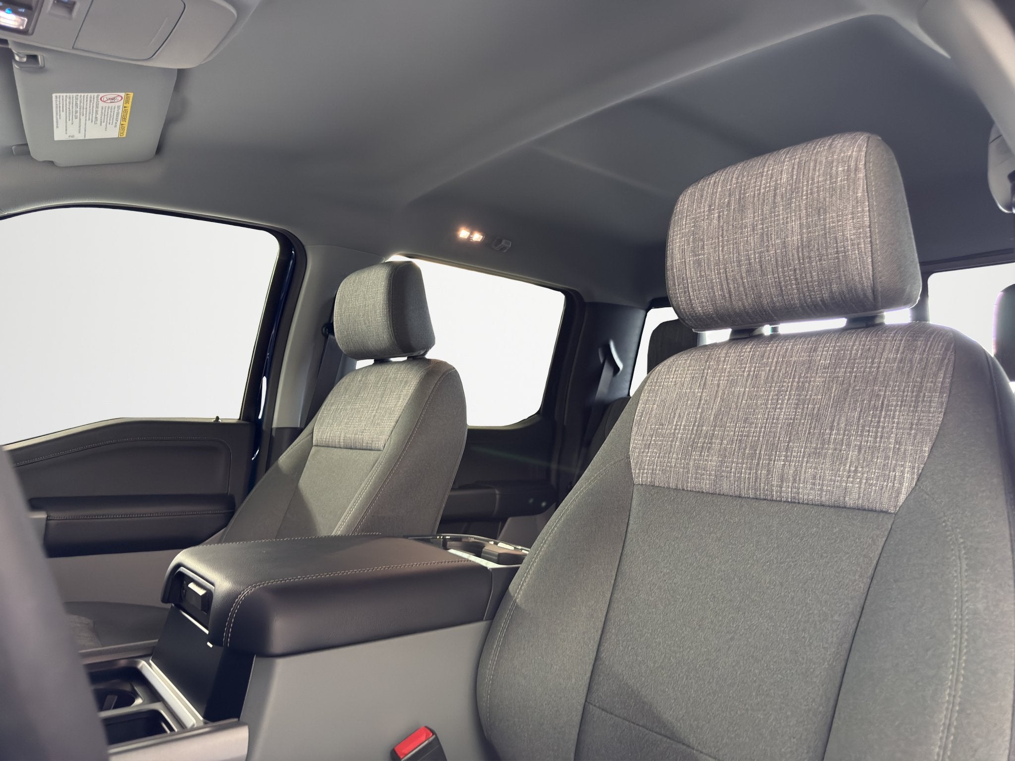 2027 Ford Super Duty F-250 SRW F-250® XLT