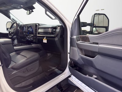 2026 Ford Super Duty F-350 SRW F-350® Lariat®