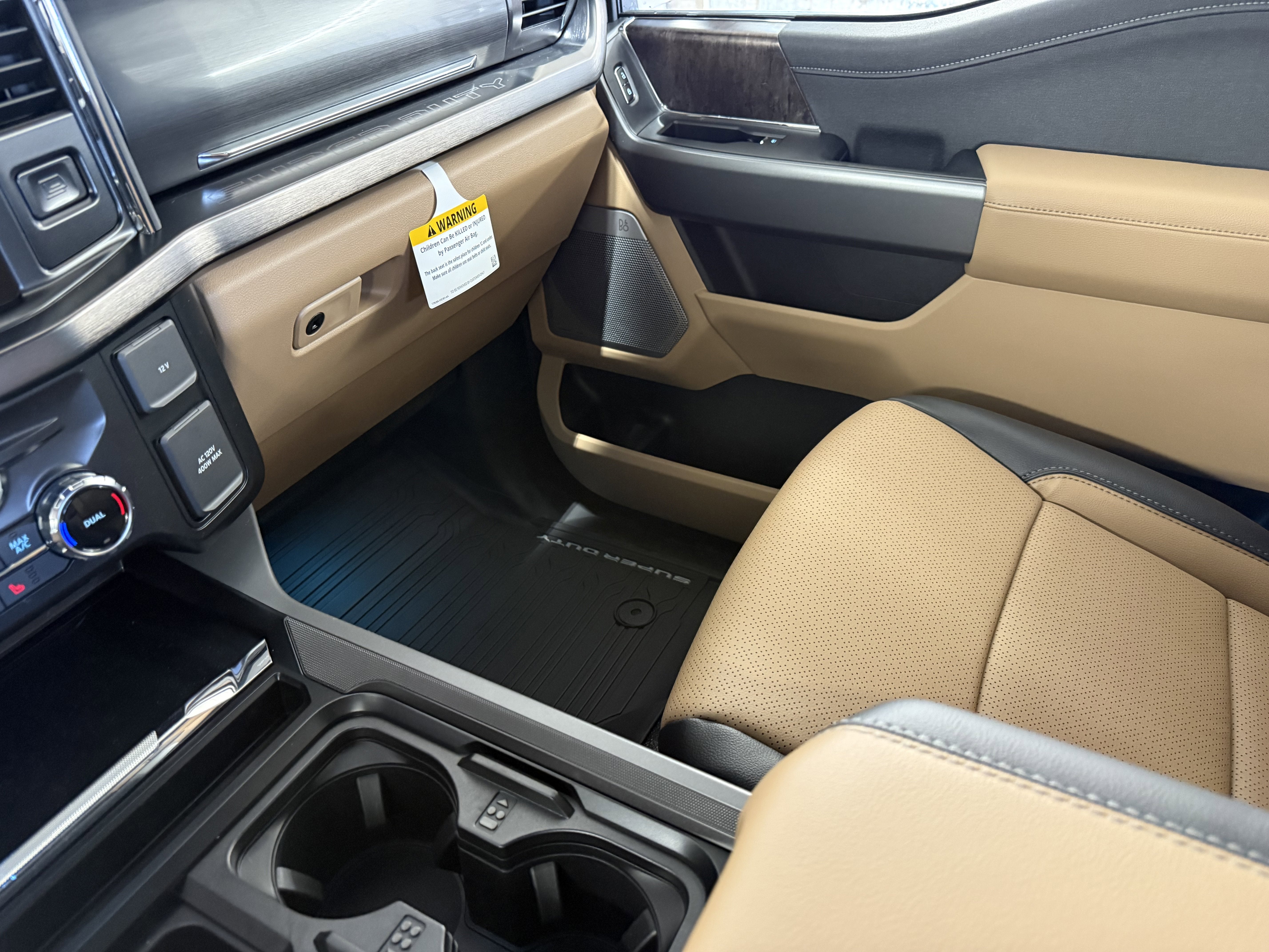 2026 Ford Super Duty F-350 SRW F-350® Lariat®