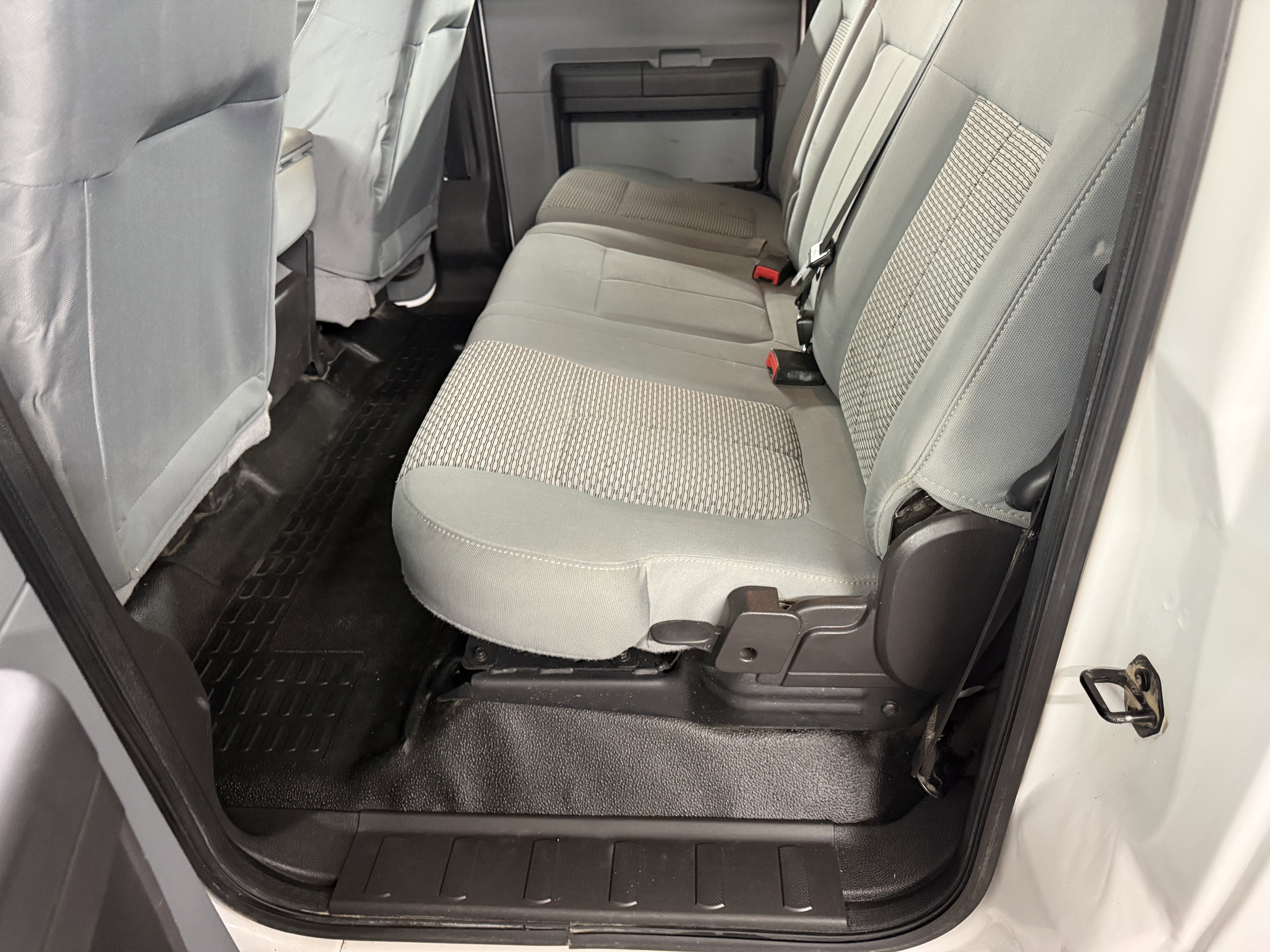 2015 Ford Super Duty F-350 SRW XL