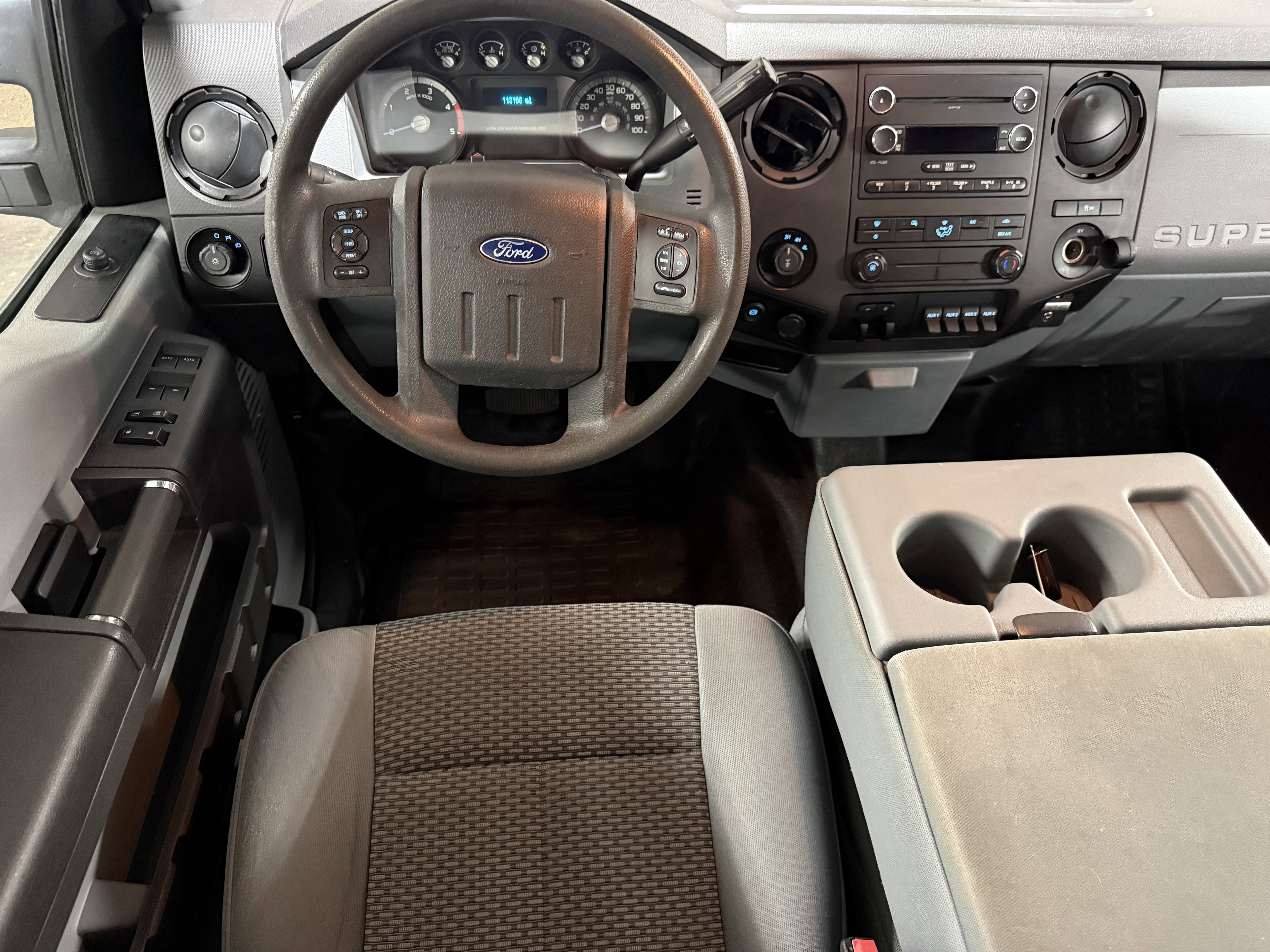 2015 Ford Super Duty F-350 SRW XL
