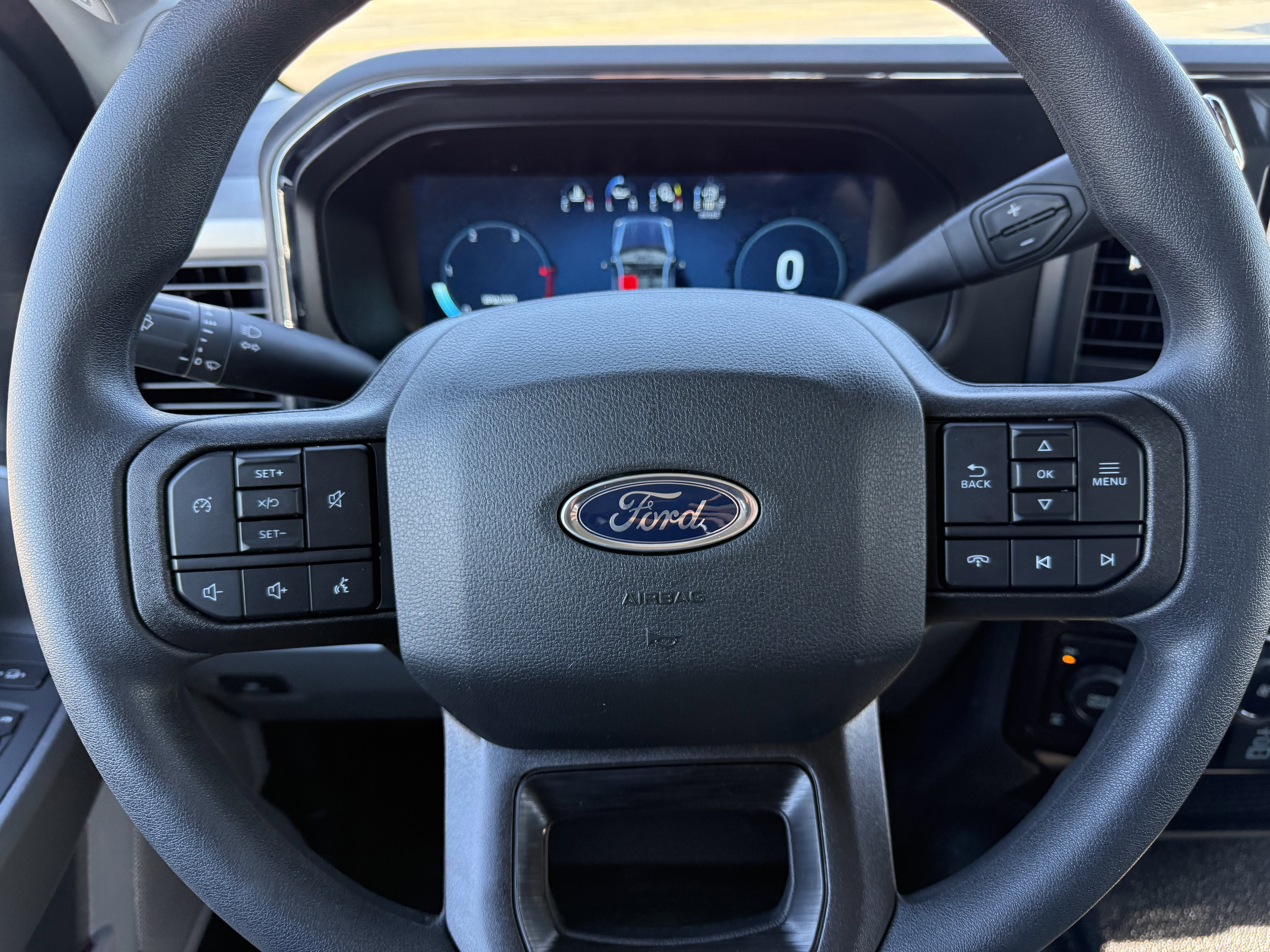 2026 Ford Super Duty F-350 SRW F-350® XLT