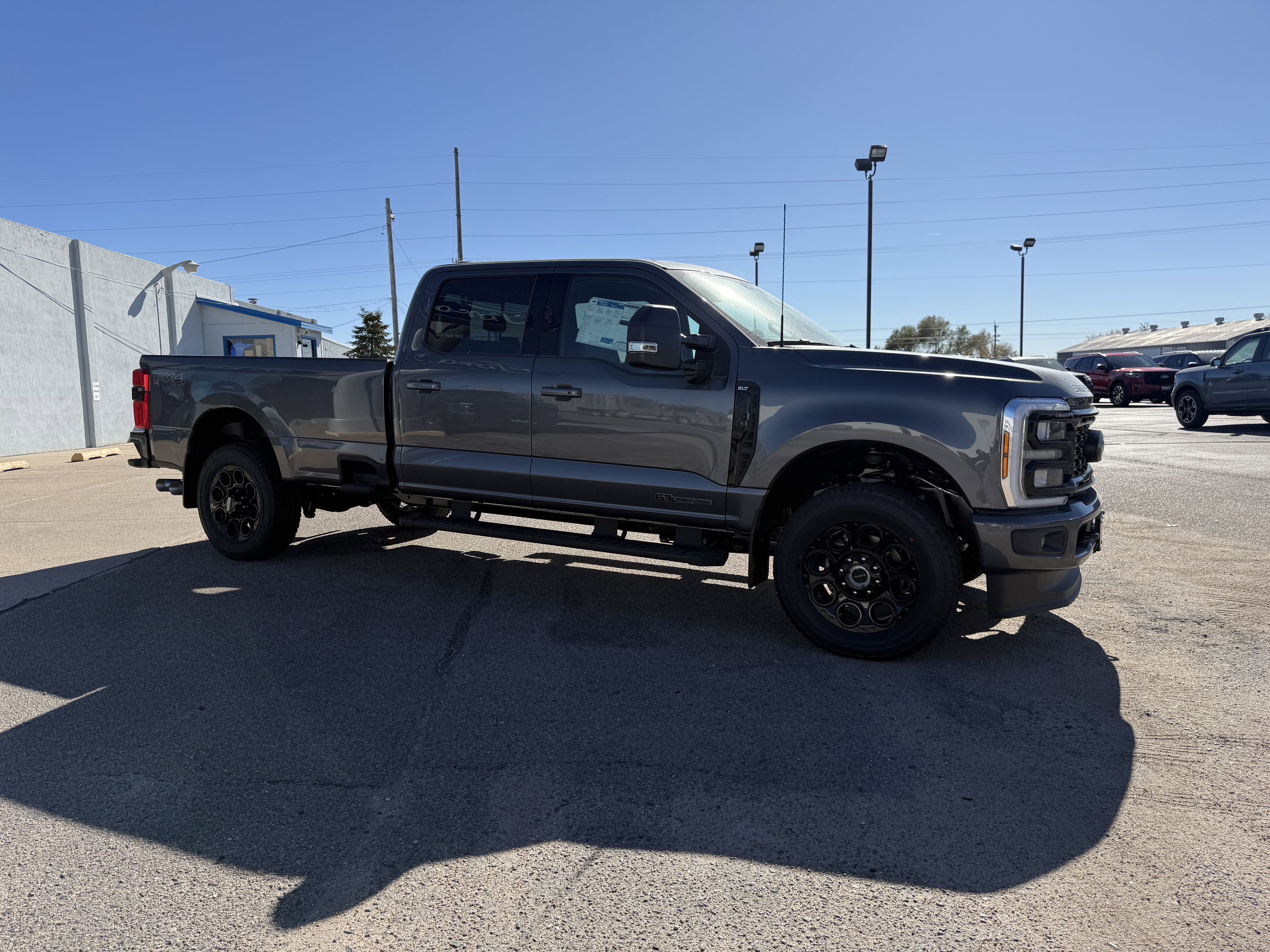 2026 Ford Super Duty F-350 SRW F-350® XLT