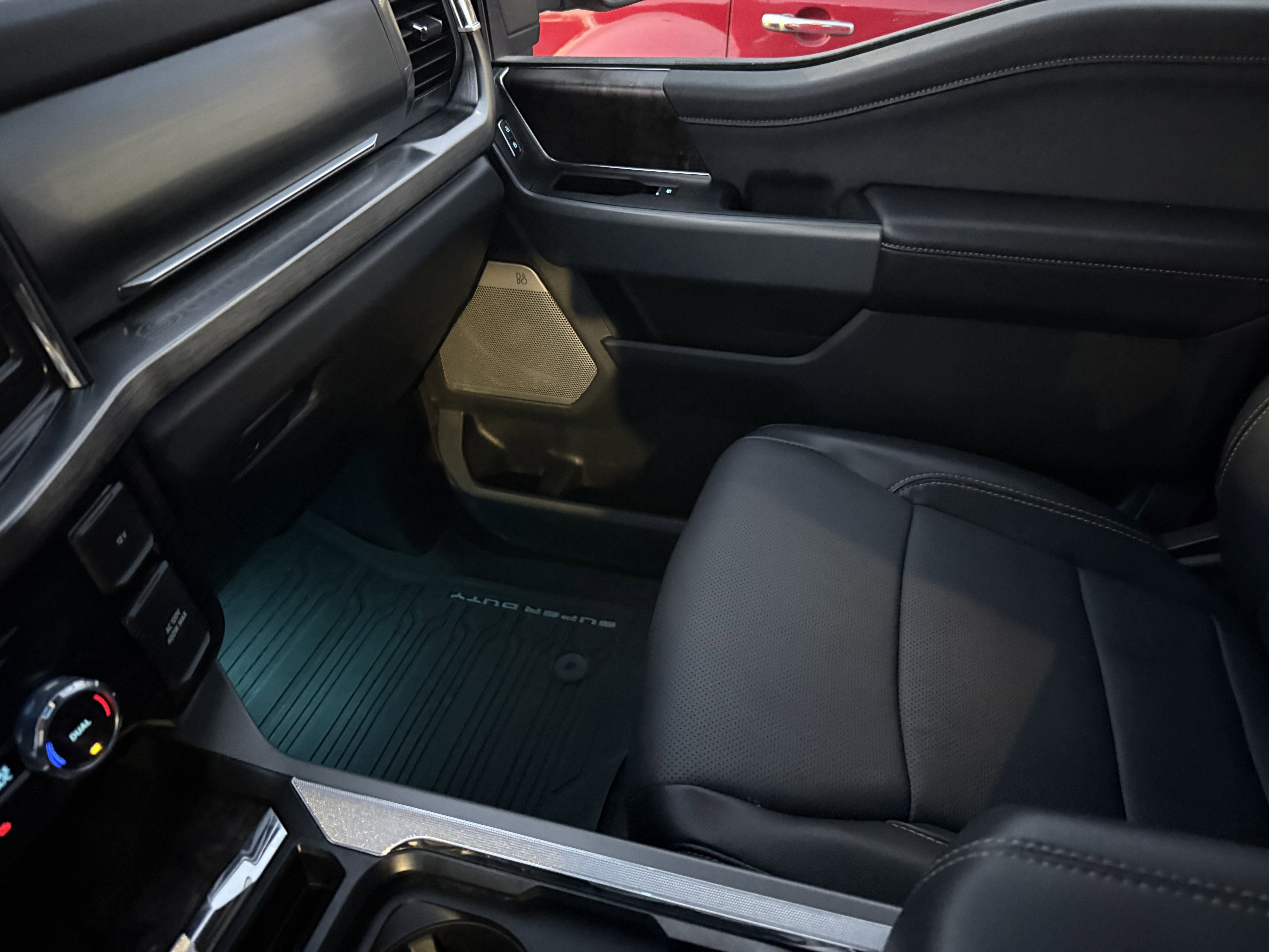 2024 Ford Super Duty F-250 SRW LARI