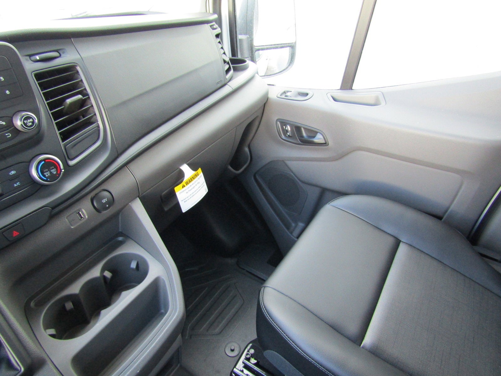 2024 Ford Transit Cargo Van T-25