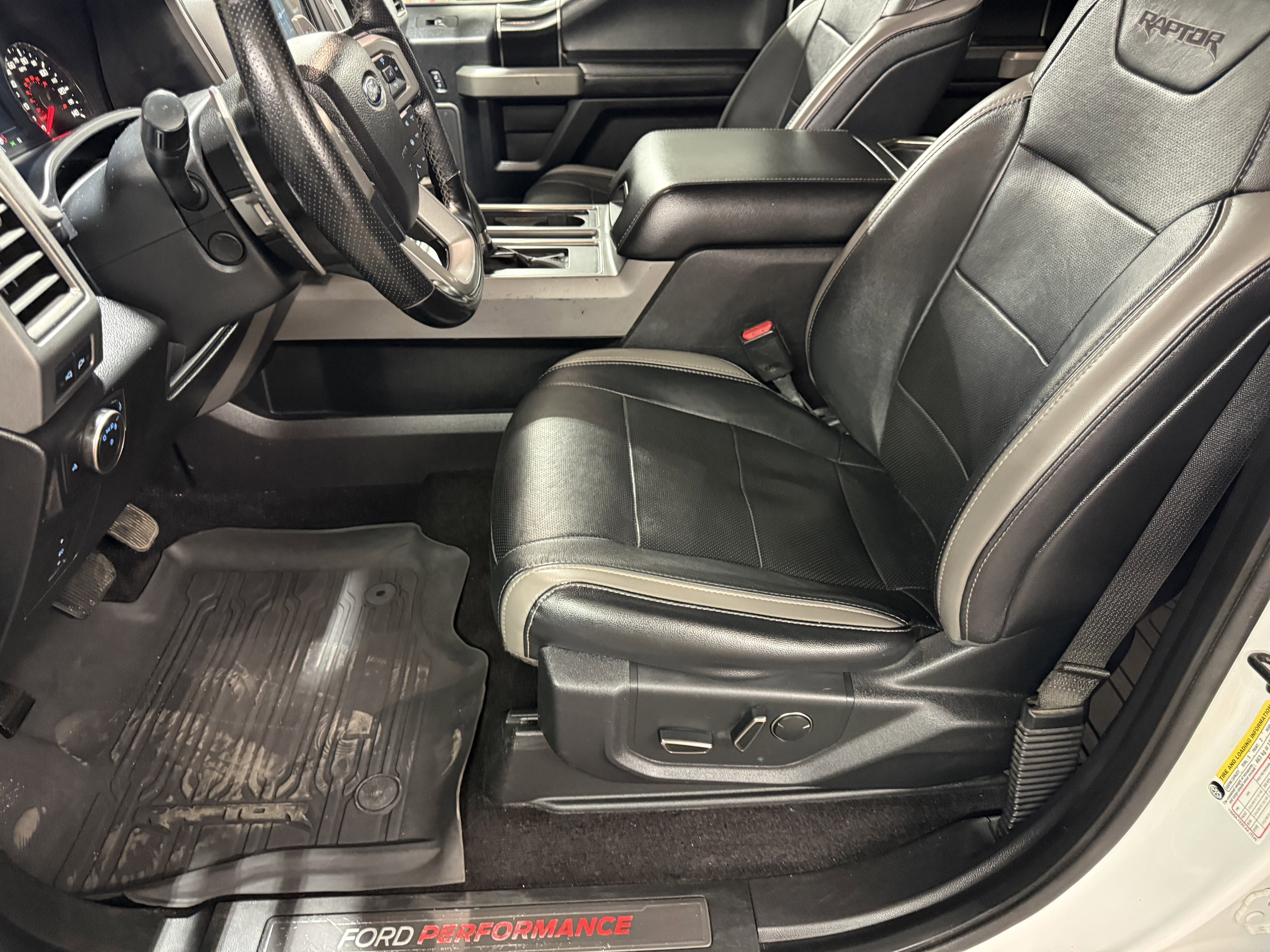 2017 Ford F-150 Raptor