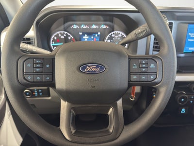 2027 Ford Super Duty F-350 SRW F-350® XLT