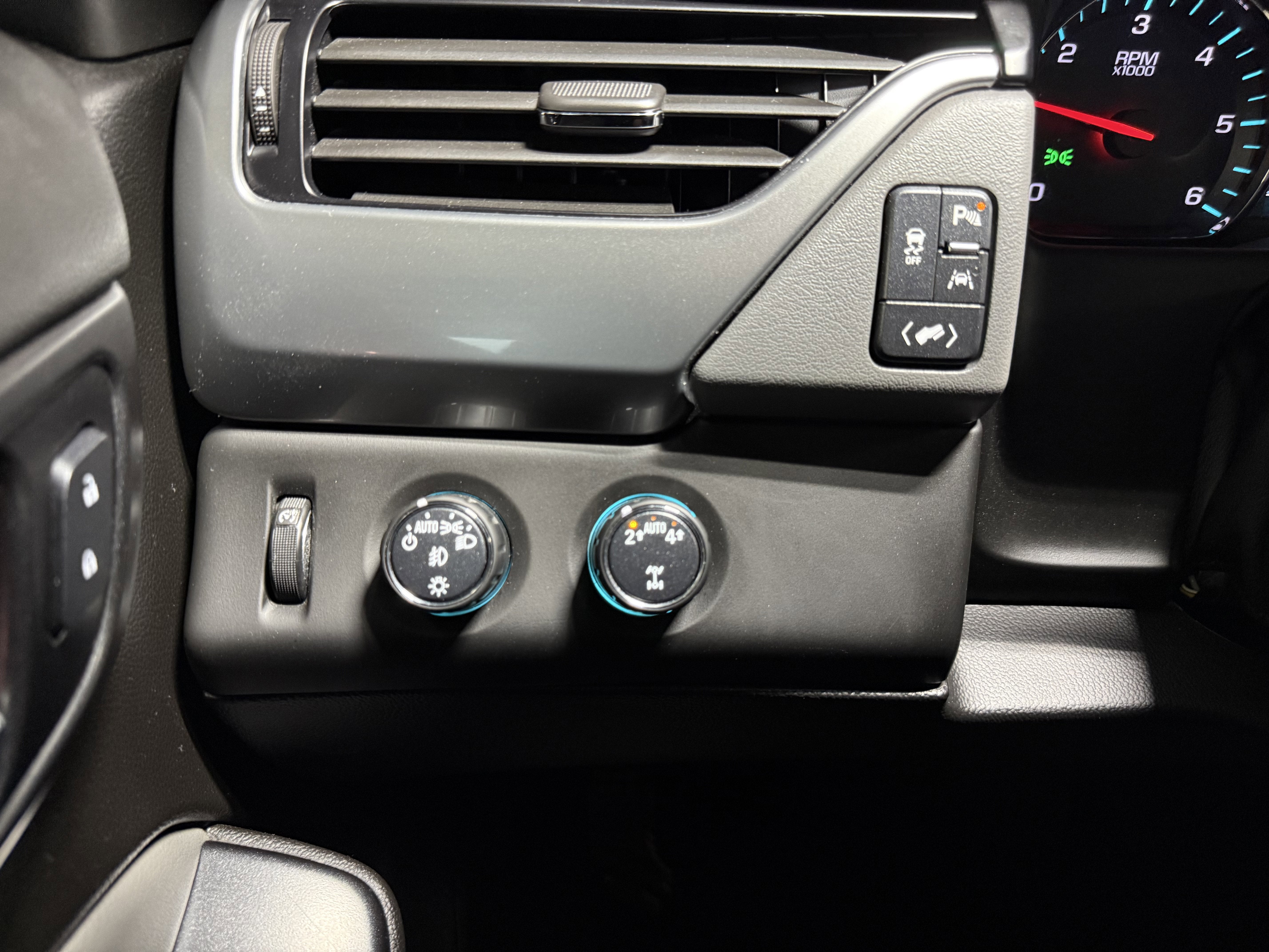 2020 Chevrolet Suburban LT