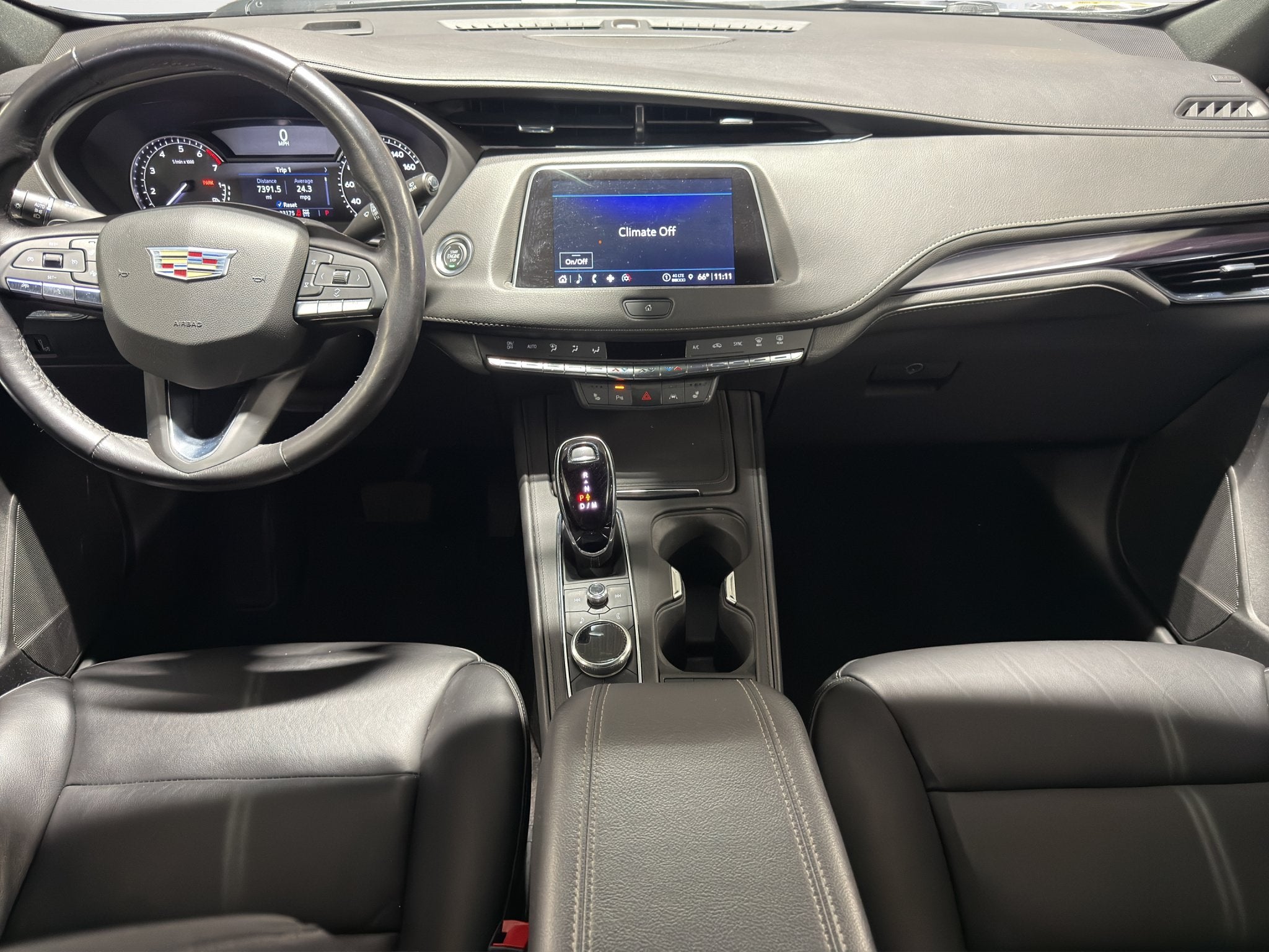 2023 Cadillac XT4 AWD Luxury