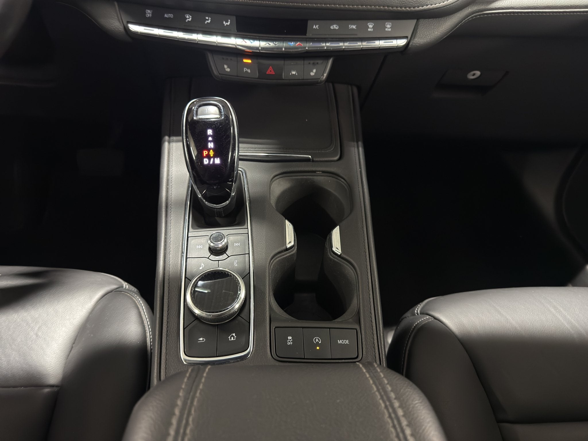2023 Cadillac XT4 AWD Luxury