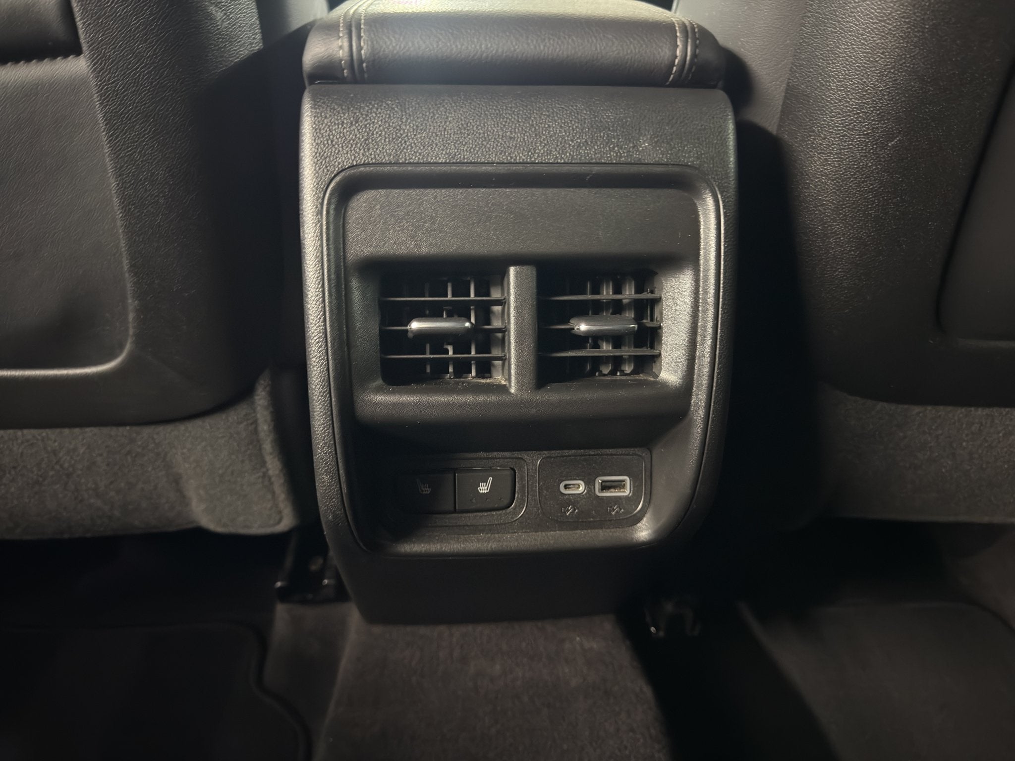 2023 Cadillac XT4 AWD Luxury