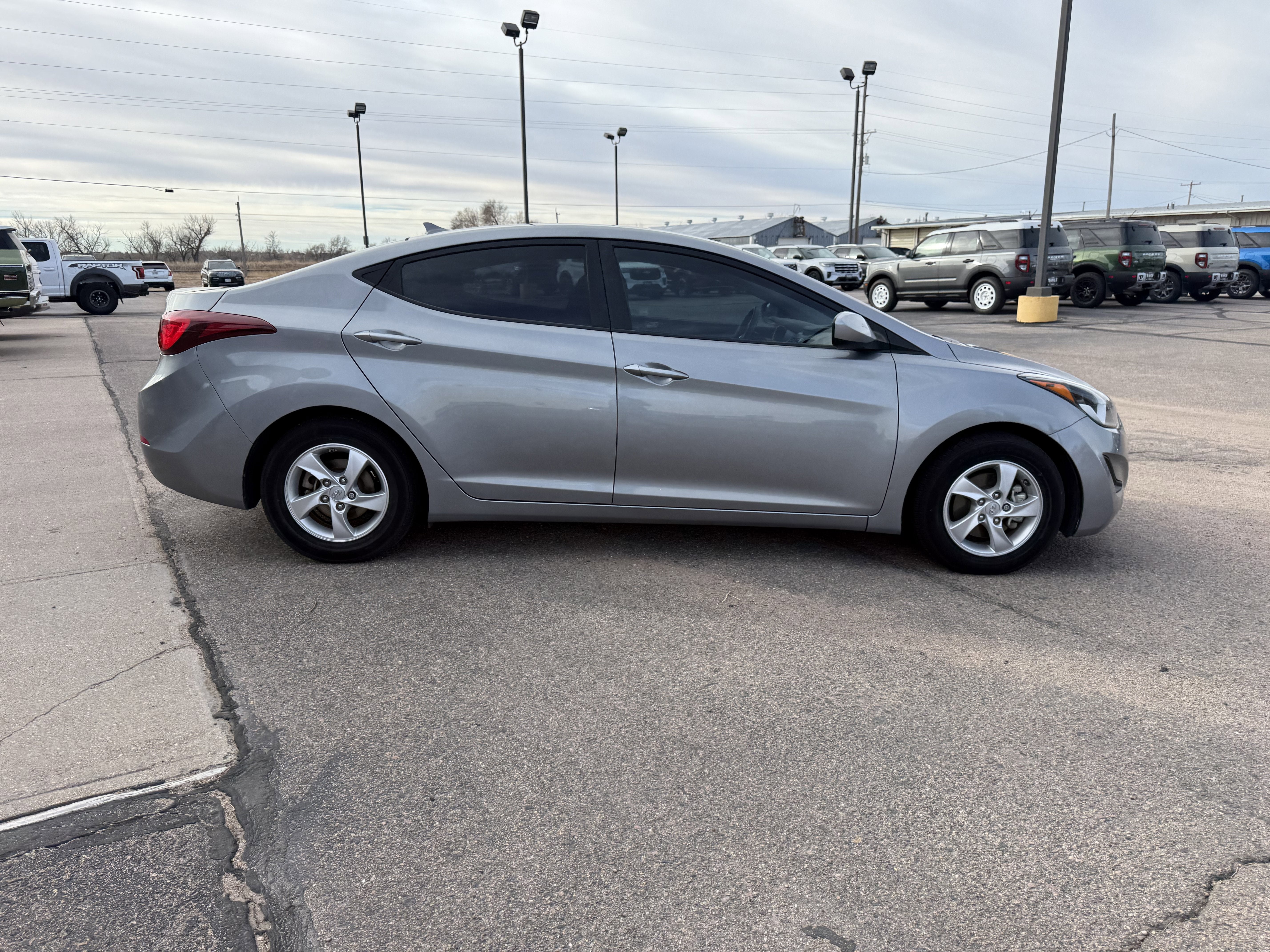 2015 Hyundai Elantra SE